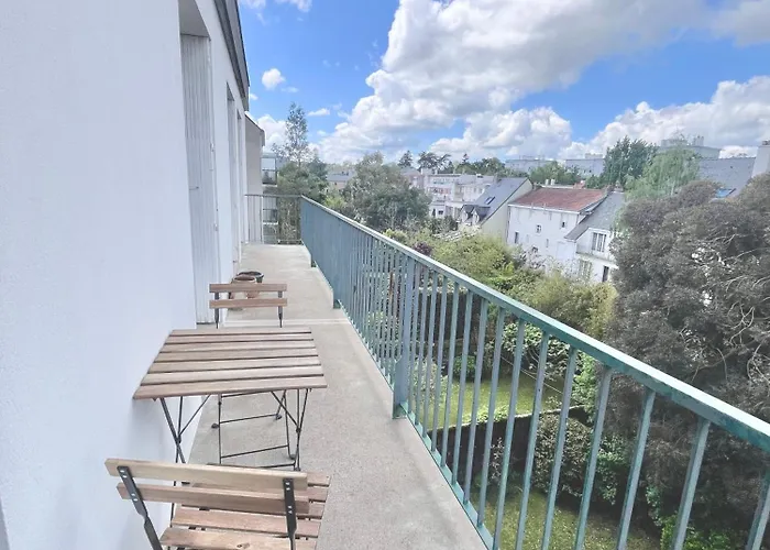 T2 - Proces - Parking Gratuit - Wifi נאנט